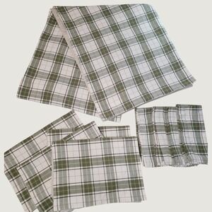 Pottery Barn 2010 Green Plaid Table Runner Placemats Napkins 9pcs Farmhouse RARE